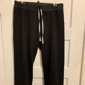 Figs Livingston - Basic Scrub Pants (women’s)